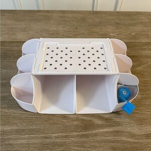 Munchkin diaper change Organizer